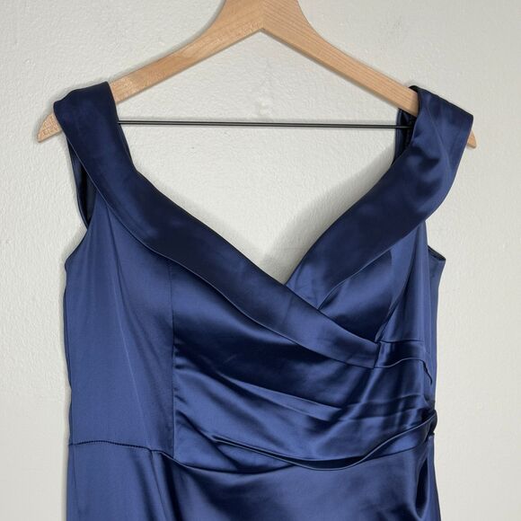 David's Bridal Galina Signature Womens Gown 14 Blue Satin Mermaid Off Shoulder - Picture 5 of 14